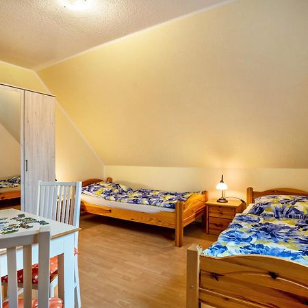 Ferienwohnung 'Am Weidenring' Pantelitz Экстерьер фото